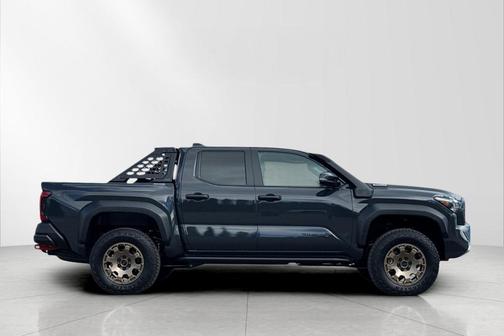 2025 Toyota Tacoma Hybrid Trailhunter