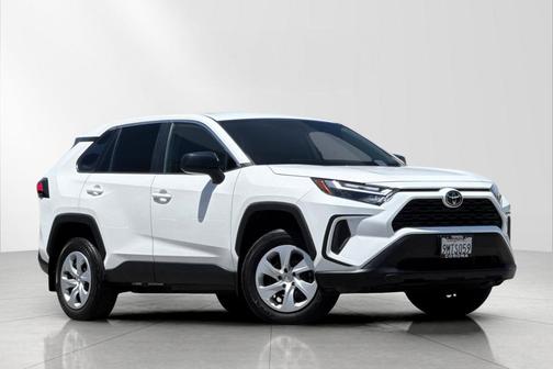 Ice Cap 2024 Toyota RAV4 LE