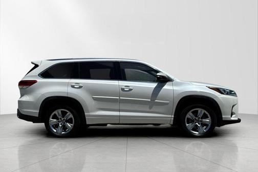 Blizzard Pearl 2018 Toyota Highlander Limited