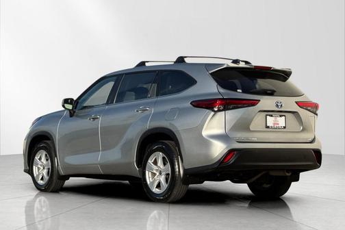 2023 Toyota Highlander Hybrid LE