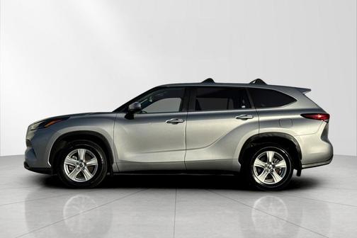 2023 Toyota Highlander Hybrid LE