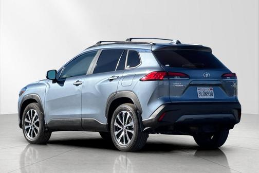 2024 Toyota Corolla Cross XLE