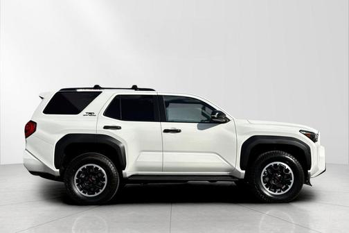 2025 Toyota 4Runner TRD Off Road