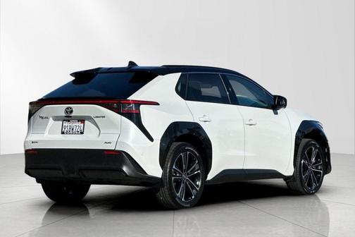 2024 Toyota bZ4X Limited