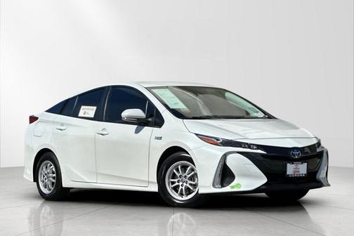 2022 Toyota Prius Prime XLE