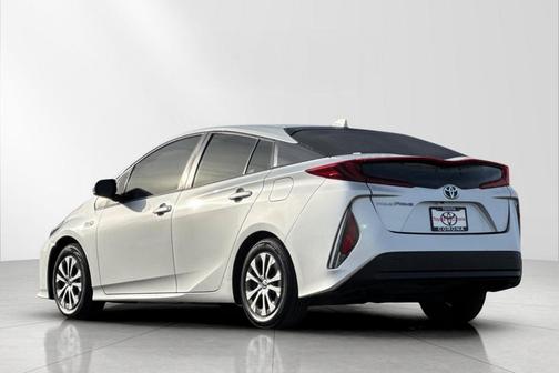 2021 Toyota Prius Prime LE
