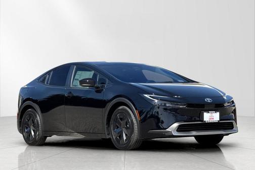 Midnight Black Metallic 2026 Toyota Prius Plug-In Hybrid SE