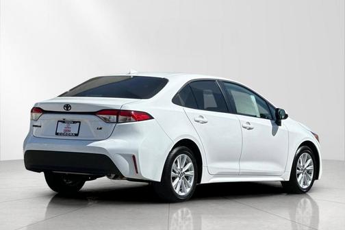 Ice Cap 2026 Toyota Corolla LE