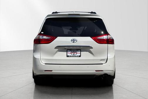 2019 Toyota Sienna Limited