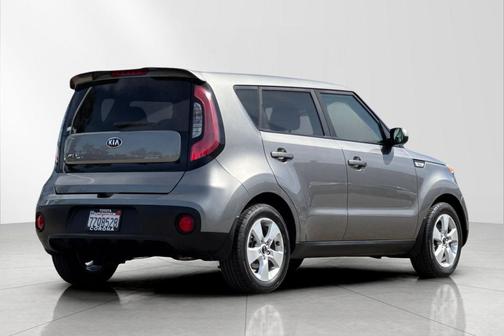 2017 Kia Soul Base
