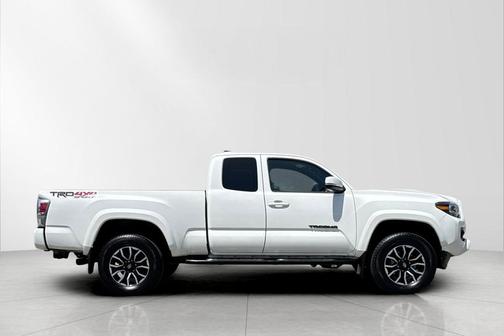 Ice Cap 2023 Toyota Tacoma TRD Sport