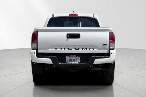 Ice Cap 2023 Toyota Tacoma TRD Sport