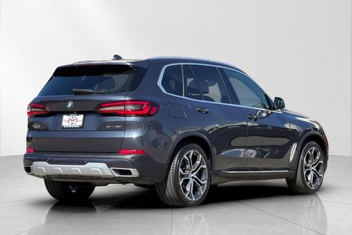 2022 BMW X5 sDrive40i