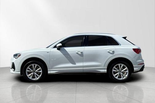 2023 Audi Q3 45 S line Premium Plus