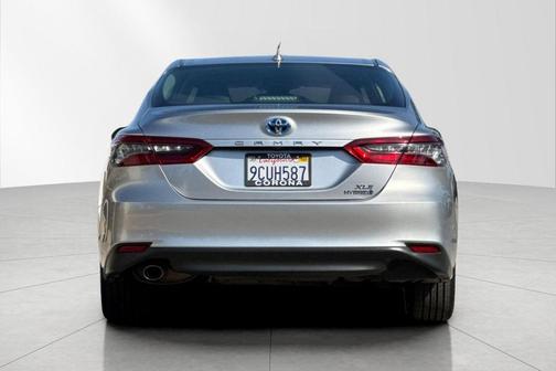 2023 Toyota Camry Hybrid XLE