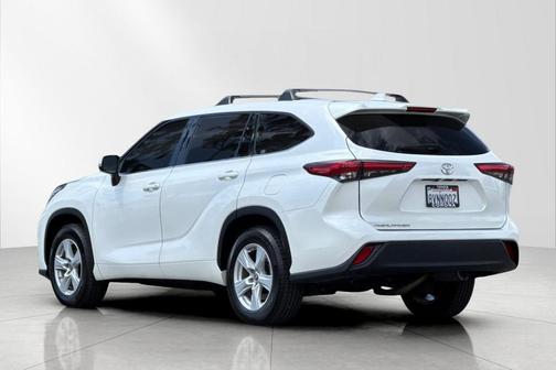 2021 Toyota Highlander L