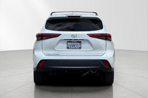 2021 Toyota Highlander L