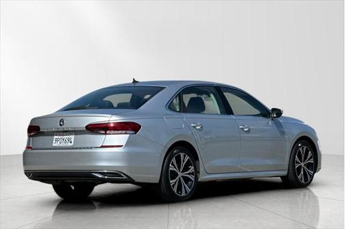 2021 Volkswagen Passat 2.0T SE