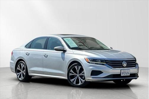 2021 Volkswagen Passat 2.0T SE