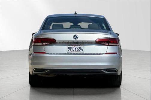 2021 Volkswagen Passat 2.0T SE