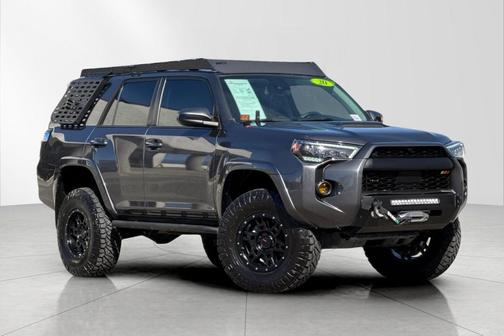 2020 Toyota 4Runner SR5
