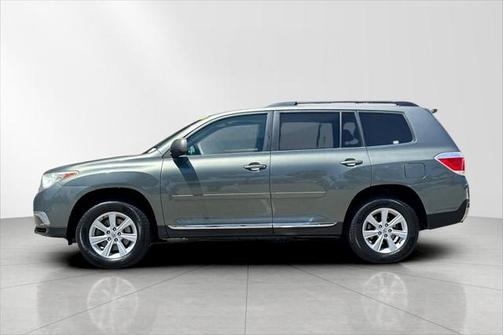 2013 Toyota Highlander SE
