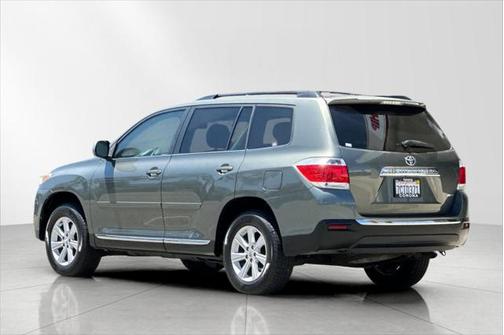 2013 Toyota Highlander SE