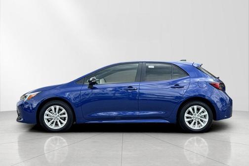 Blue Crush Metallic 2026 Toyota Corolla SE