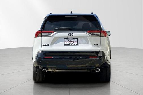 2025 Toyota RAV4 Hybrid SE