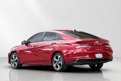 2023 Hyundai ELANTRA HEV Limited