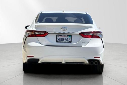 Super White 2021 Toyota Camry SE