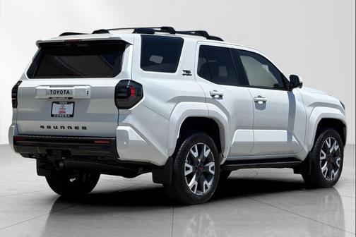 Wind Chill Pearl 2026 Toyota 4Runner TRD Sport Premium