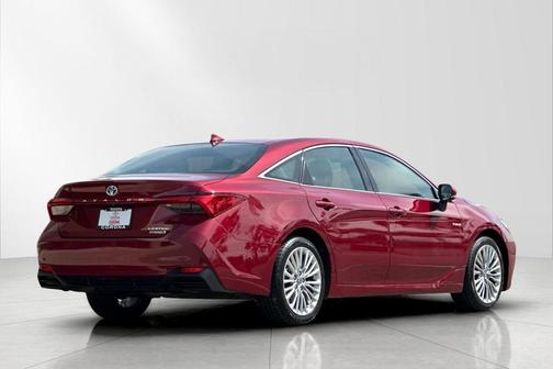 2019 Toyota Avalon Hybrid Limited