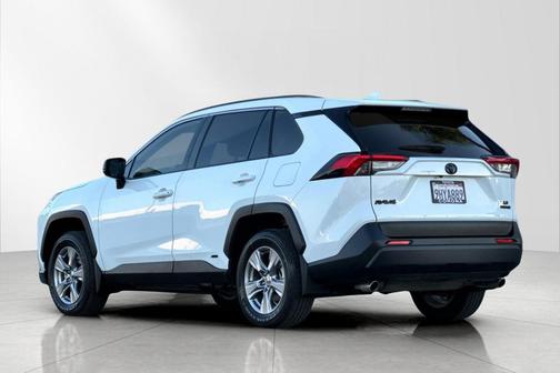 2023 Toyota RAV4 Hybrid LE