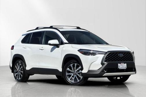 2022 Toyota Corolla Cross XLE