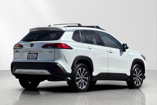 2022 Toyota Corolla Cross XLE