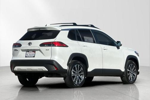 2022 Toyota Corolla Cross XLE