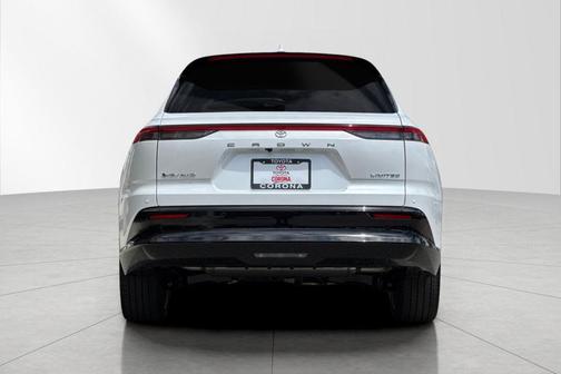 Oxygen White 2026 Toyota Crown Signia Limited