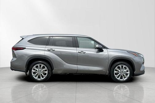 Heavy Metal 2026 Toyota Highlander Hybrid Limited