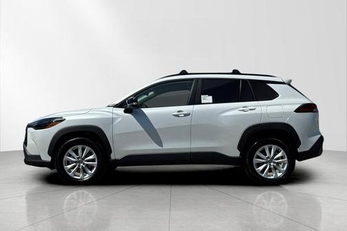 Wind Chill Pearl 2026 Toyota Corolla Cross LE