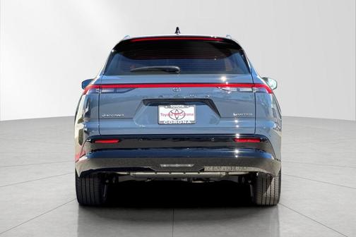 2025 Toyota Crown Signia Limited