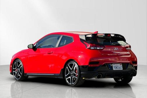 2022 Hyundai Veloster N Base