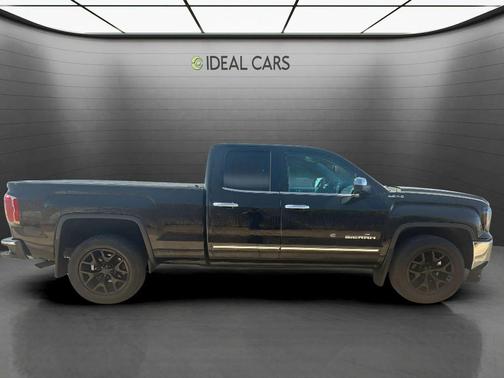 Onyx Black 2017 GMC Sierra 1500 SLT
