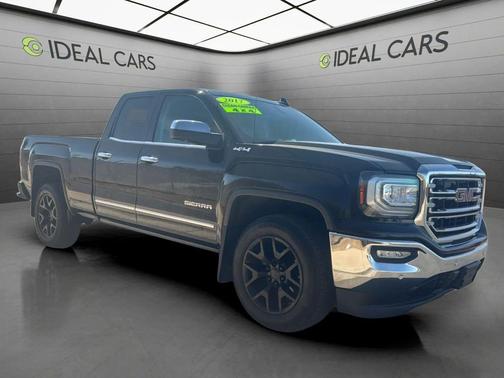 Onyx Black 2017 GMC Sierra 1500 SLT