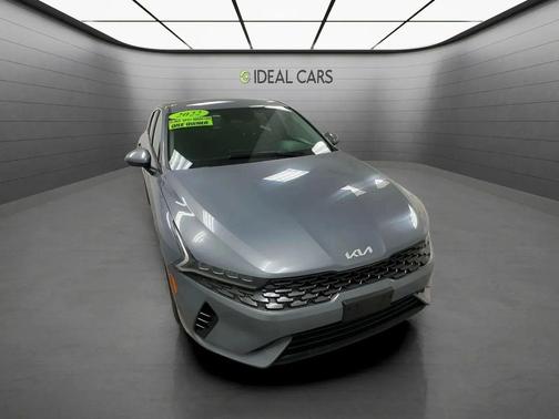 Everlasting Silver 2022 Kia K5 LXS