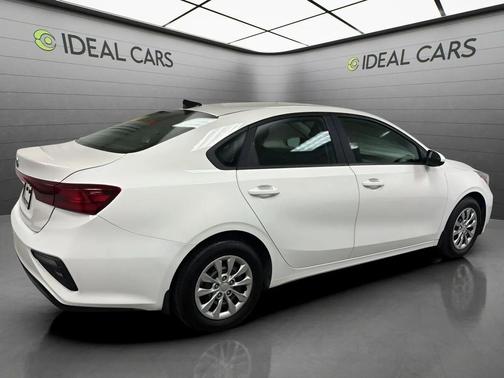 Clear White 2020 Kia Forte FE