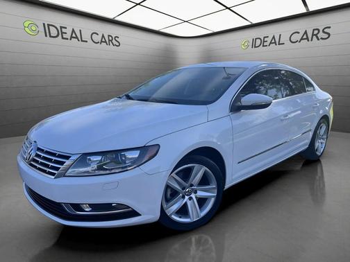 Candy White 2013 Volkswagen CC 2.0T Sport Plus
