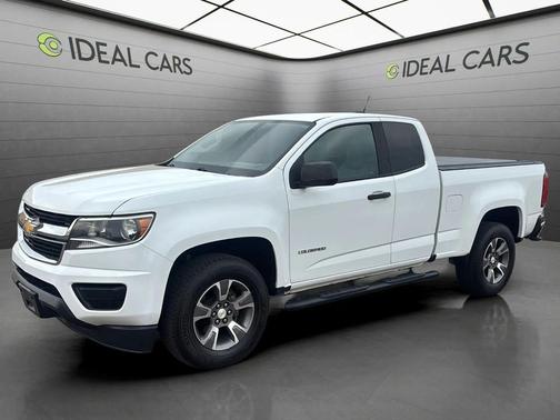 Summit White 2017 Chevrolet Colorado WT
