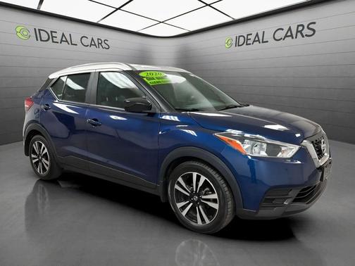 Deep Blue Pearl Metallic 2020 Nissan Kicks SV