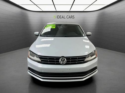 Pure White 2018 Volkswagen Jetta 1.4T S